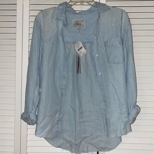 NEVER WORN WITH TAGS Rails button down